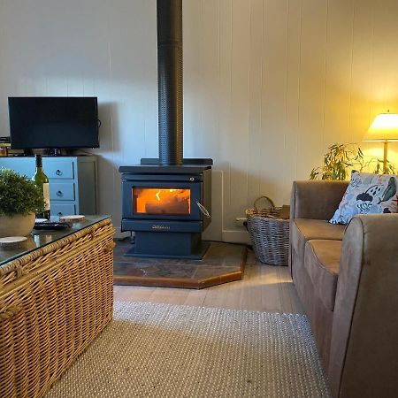 Windspray Cottage Port Albert Bagian luar foto
