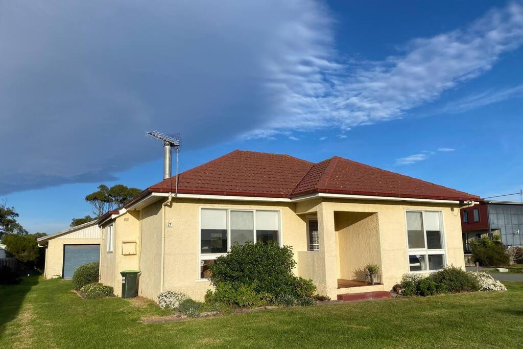 Windspray Cottage Port Albert Bagian luar foto